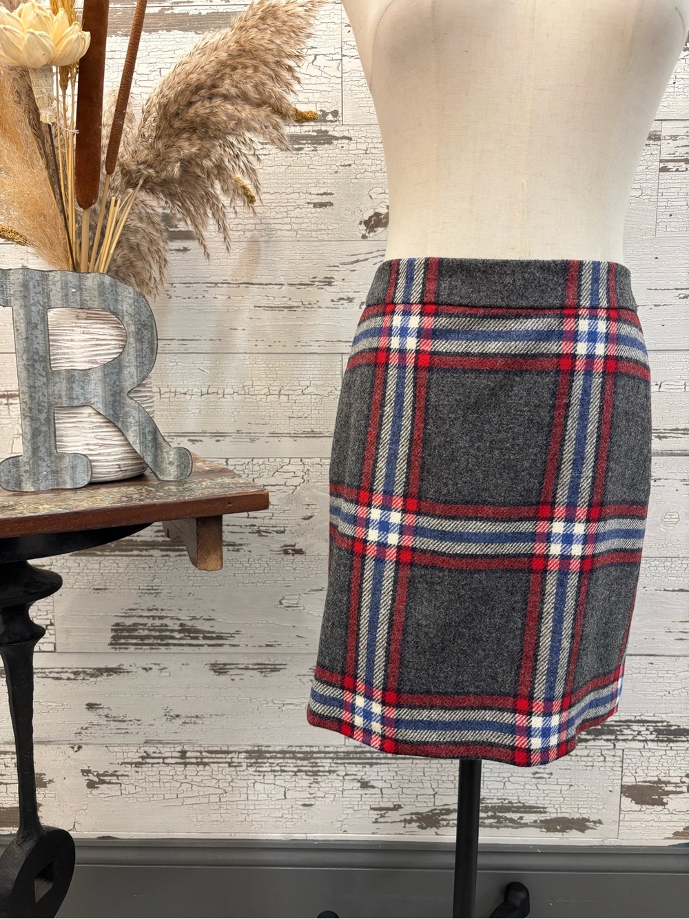 Boden NWT Gray Plaid Mini Skirt with Red and Blue Trim